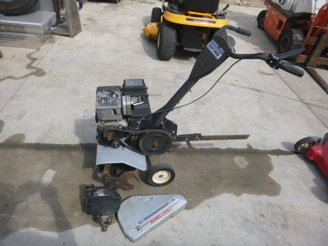 lot 17 image: Craftsman Tiller
