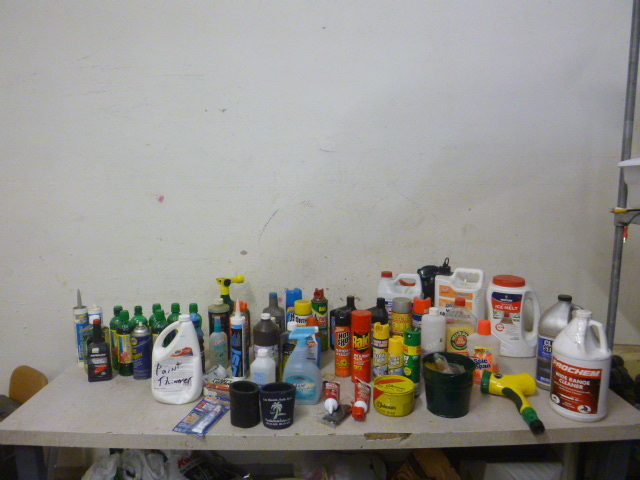 lot 83 image: Miscellaneous Garage Items