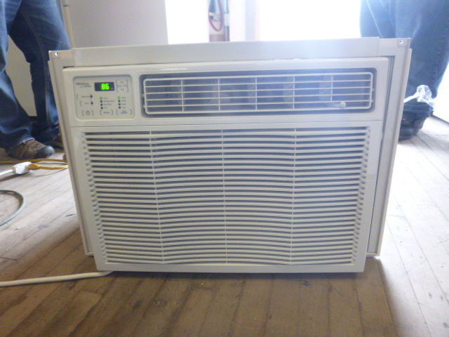 lot 87 image: Soleus Air Conditioner