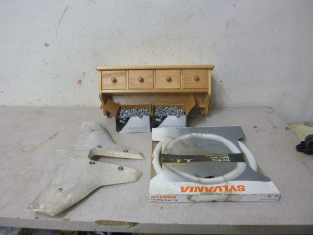 lot 89 image: Miscellaneous Items
