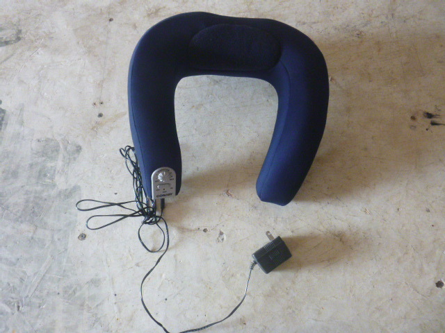 lot 188 image: Conair Neck Massager with Heat