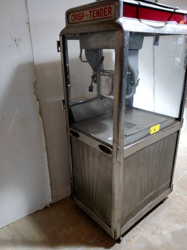 lot 6 image: Star Super Star Rolling Popcorn Mac...