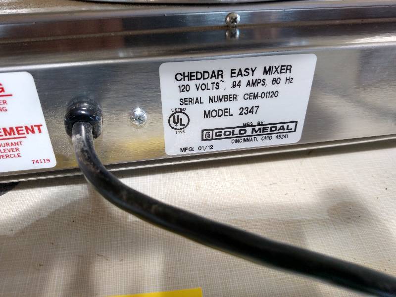 lot 53 image: Gold Medal Model 2347 Cheddar Easy Mixer