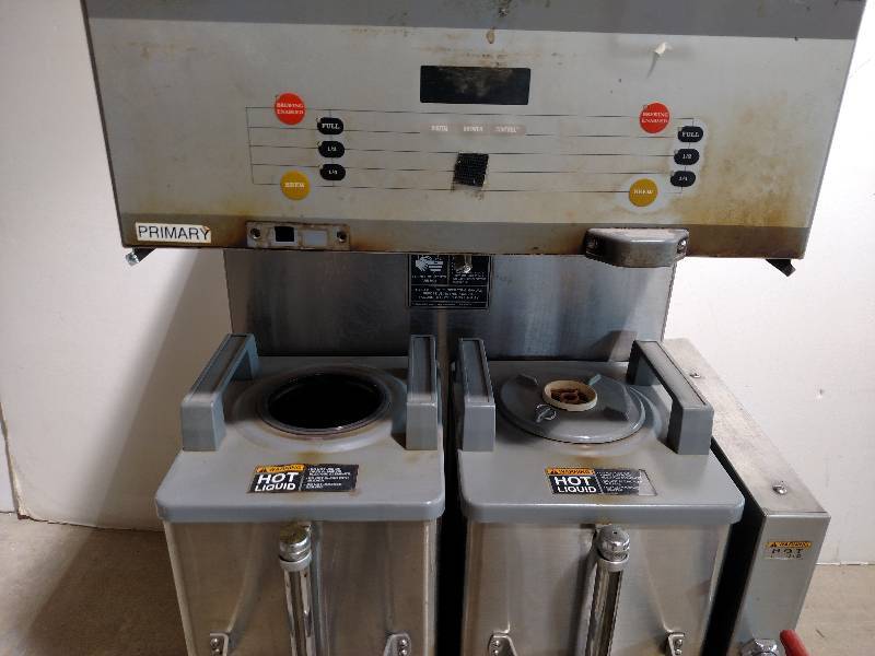 lot 60 image: Dual Coffee MakerDispenser, Works...