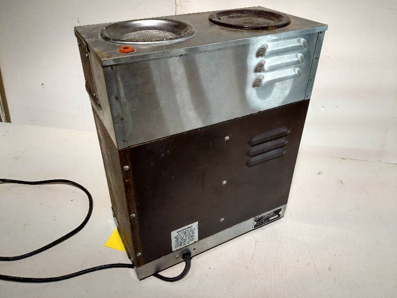 lot 63 image: Bunn Pour-Omatic Coffee Maker, Work...