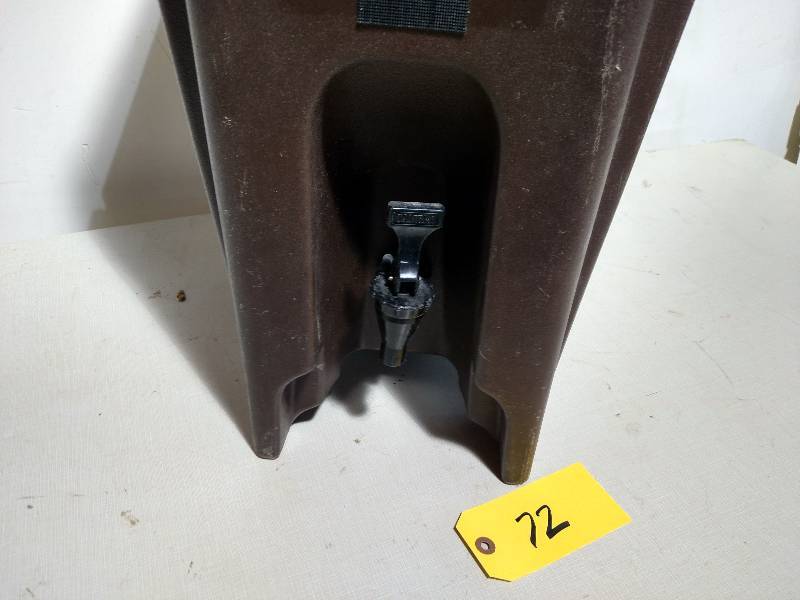 lot 72 image: Cambro UC500  Coffee Server...