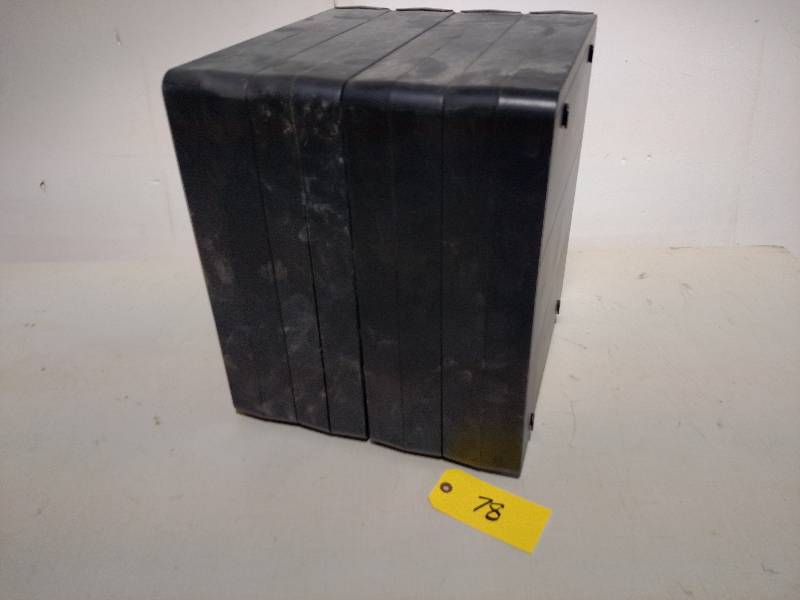 lot 78 image: 12 Drawer Cabinet...