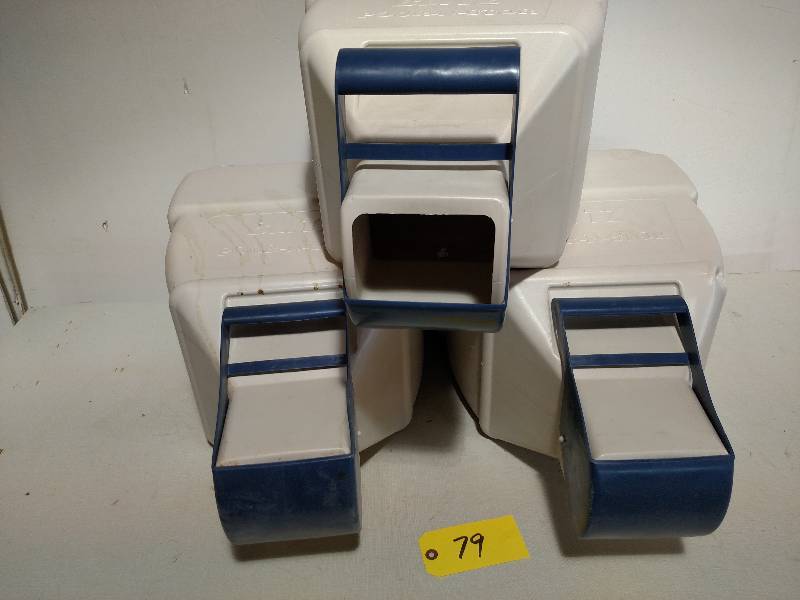 lot 79 image: (3) Blitz Pour-N-Stor Wall Mount Bi...