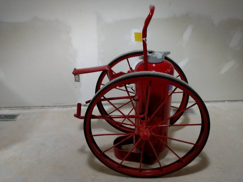 lot 161 image: Vintage Ansul Fire Extinguisher, Fr...