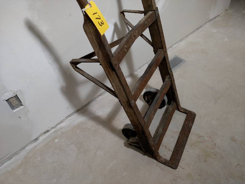 lot 173 image: 2 Wheel Hand Truck...