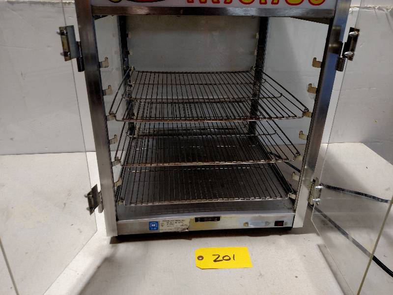 lot 201 image: Gold Medal Potion Pack Heater, Chee...