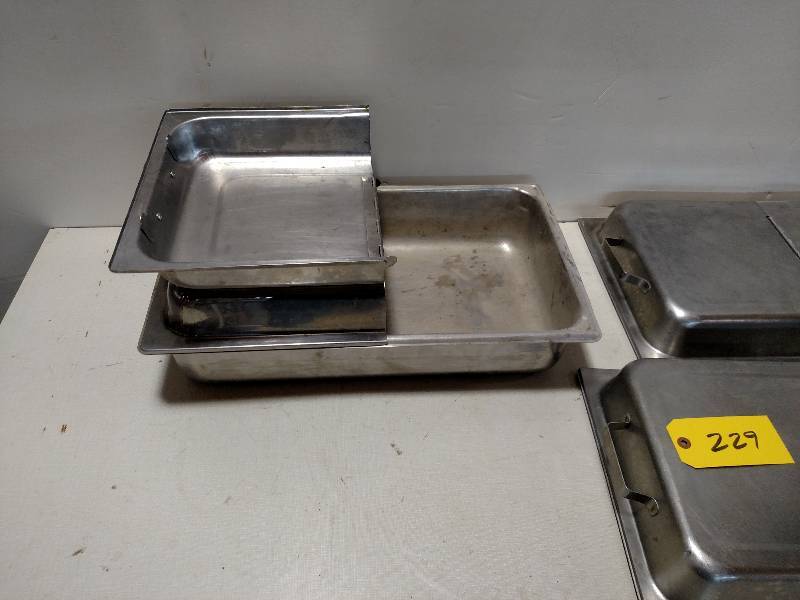 lot 229 image: Stainless Steel Pan & (3) SS Servin...