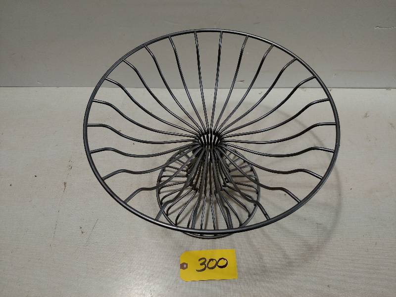 lot 300 image: Pewter Fruit Basket, 16x12...
