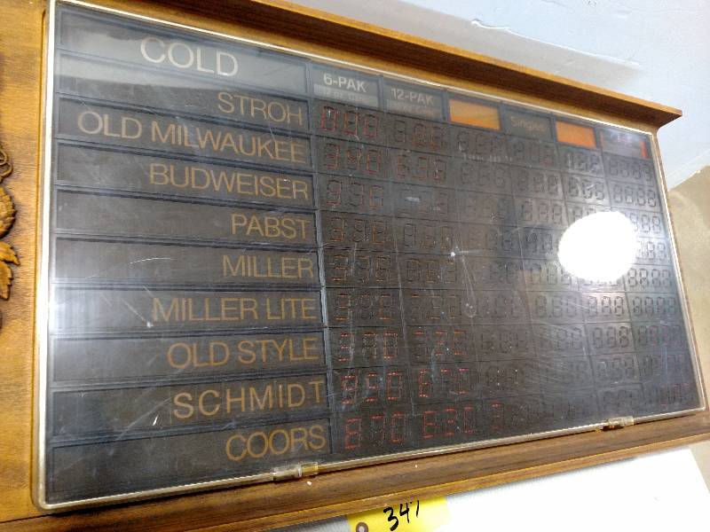 lot 347 image: Schlitz Sign, 53x19, Works...