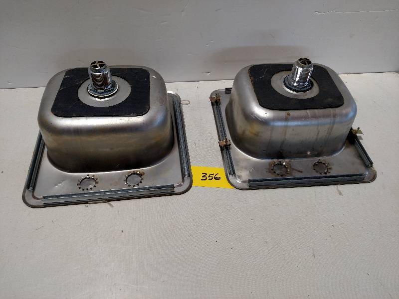 lot 356 image: (2) SS Sinks, 15x15 ...