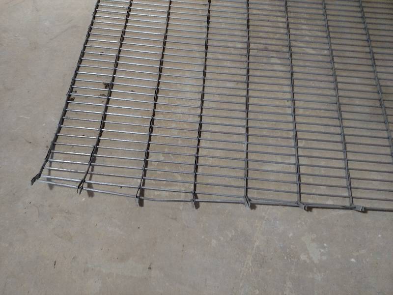lot 392 image: Roll-Up Security Cage, 7x9...