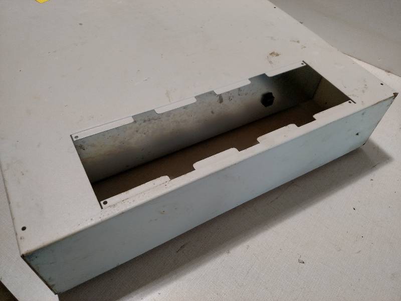 lot 418 image: APG Cash Drawer, No Key...