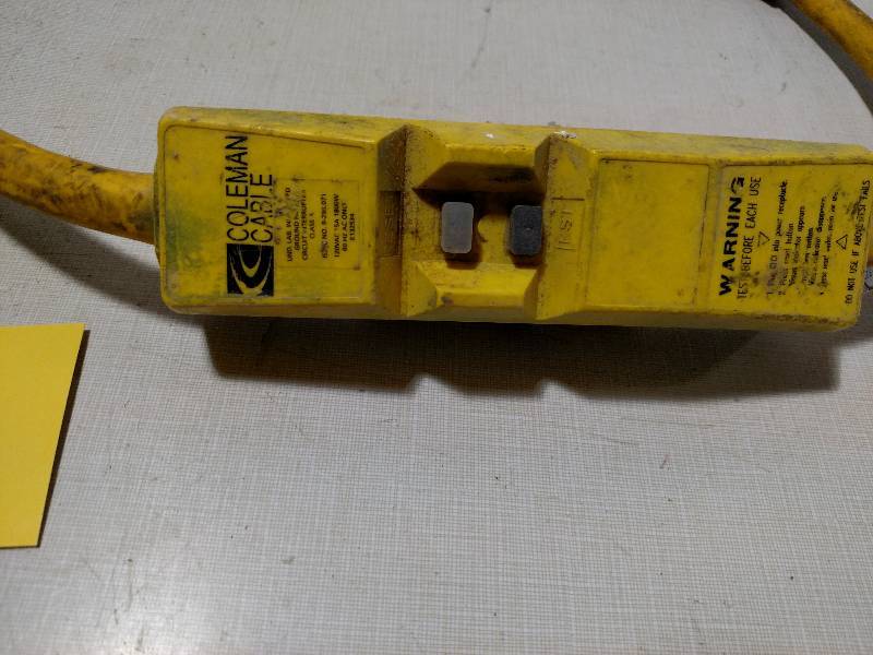 lot 506 image: Toolbelt, Aprons, & Pigtail...