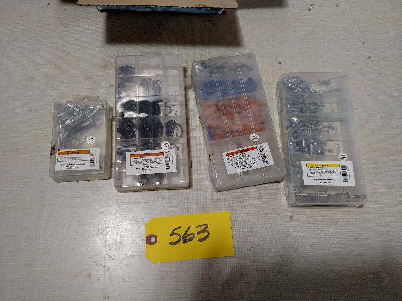 lot 563 image: Asstd Kits & Brushes...