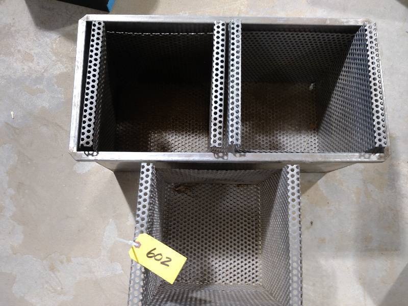 lot 602 image: Stainless Steel Corn Cooking Tank, ...