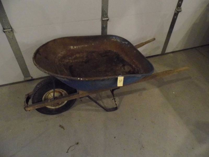lot 30 image: Wheelbarrow