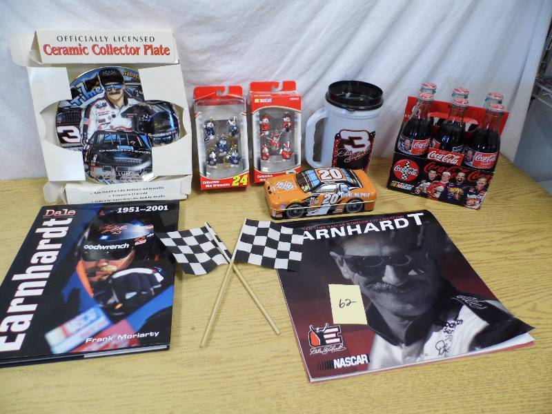 lot 62 image: Racing Collectibles