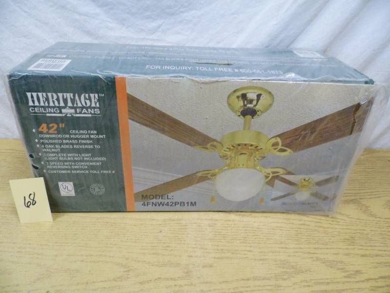 lot 68 image: Ceiling Fan