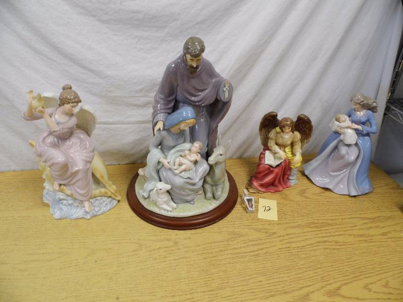 lot 72 image: Religious Statues