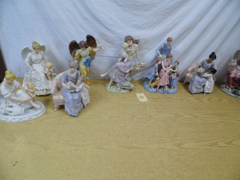 lot 77 image: Porcelain Figures