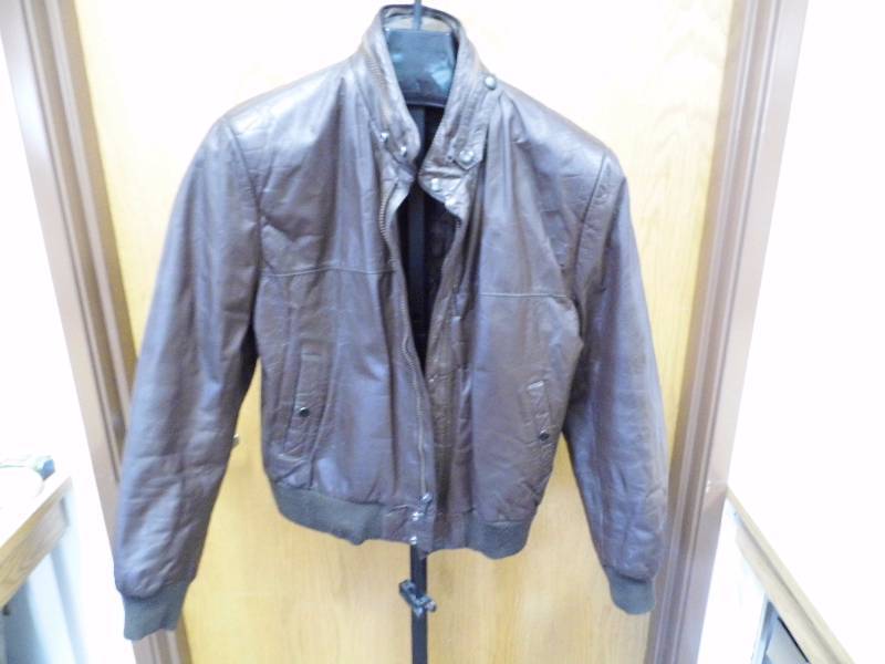 lot 90 image: Leather Jacket