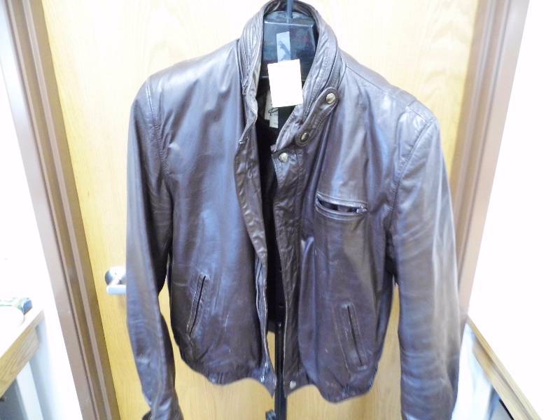 lot 91 image: Leather Jacket
