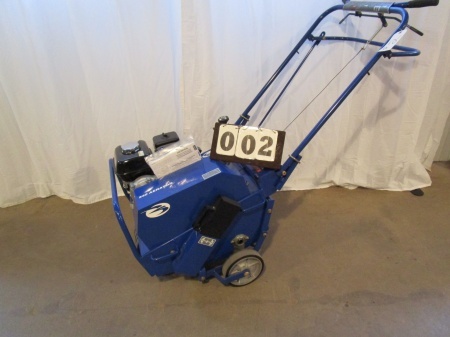 Blue Bird 530 Lawn  Aerator