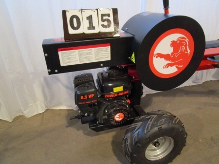 Power King 34 Ton Kinetic Log Splitter