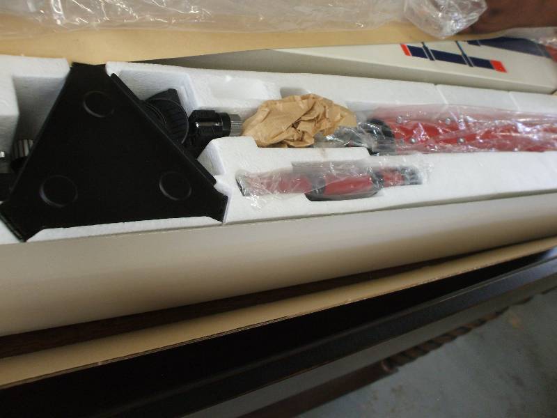 lot 427 image: TELESCOPE