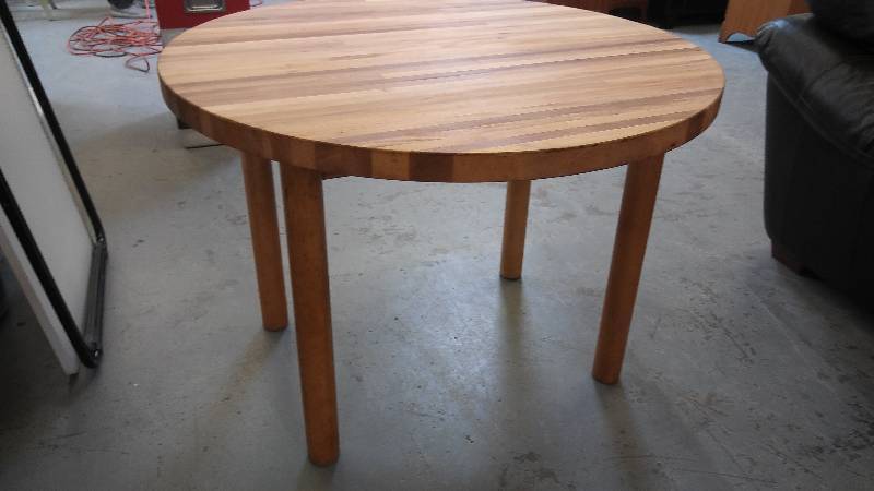 lot 440 image: BUTCHER BLOCK DINING TABLE