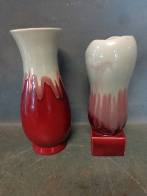 lot 8 image: Red Wing Vases