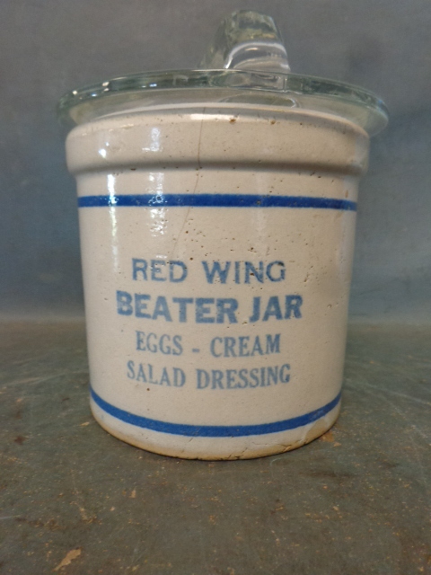 lot 29 image: Red Wing Beater Jar with Glass Lid