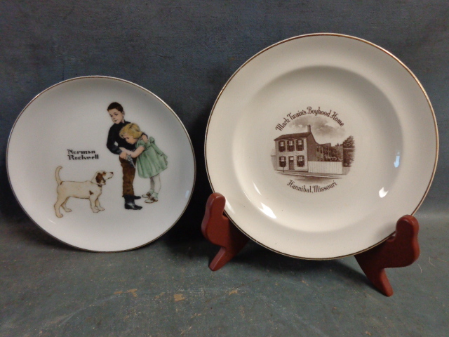 lot 98 image: Decorative Plates