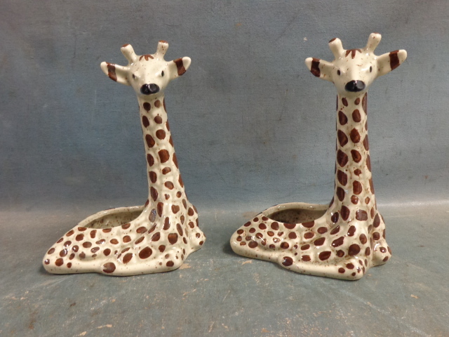 lot 125 image: Red Wing Giraffe Planters