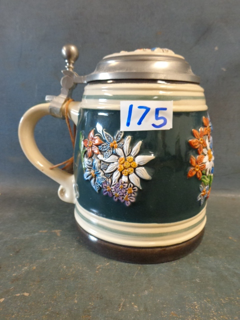 lot 175 image: Beer Stein