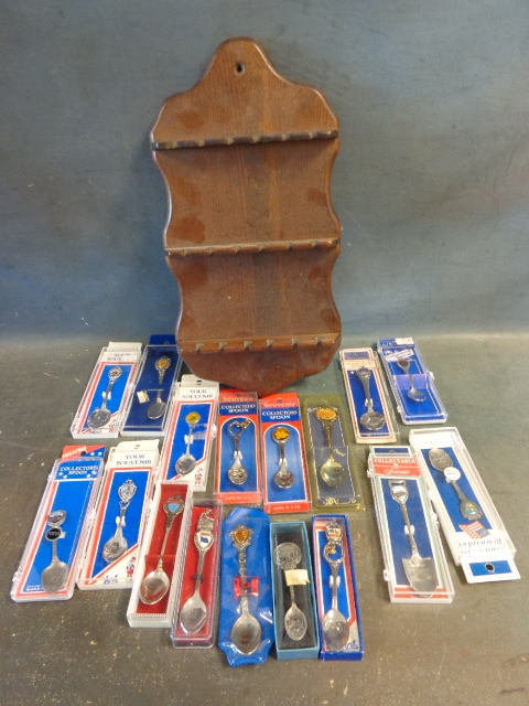 lot 208 image: Souvenir Spoon Collection with Holder