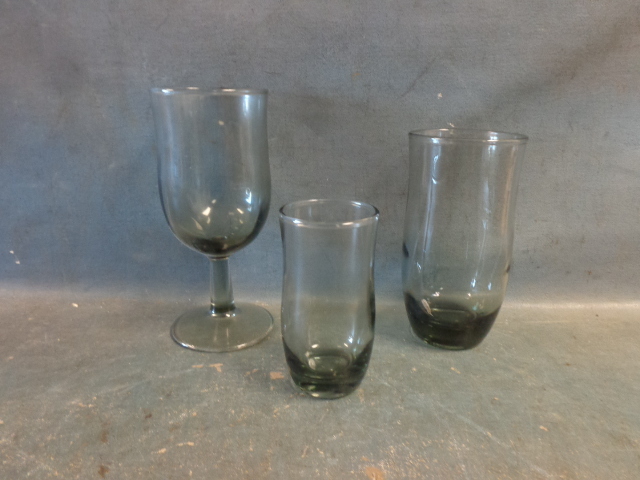 lot 211 image: Drinking Glasses