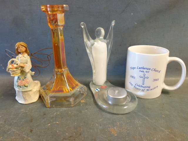 lot 213 image: Miscellaneous Decor