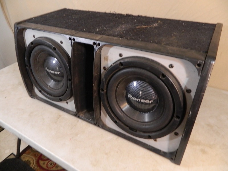 lot 3 image: Pioneer Subwoofers in Box