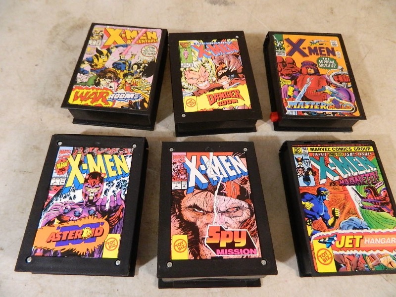 lot 86 image: Vintage Marvel X-Men Pocket Comic Toys