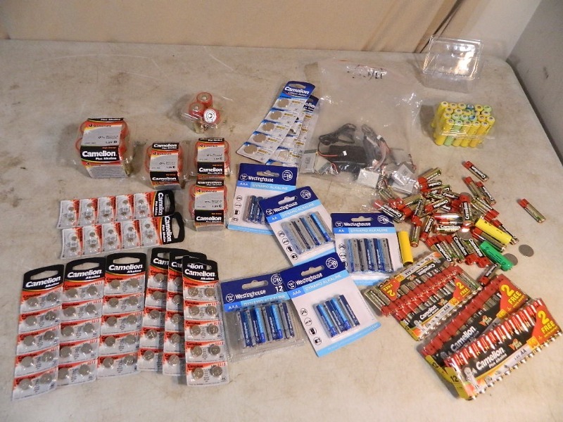 lot 128 image: Assorted New Batteries