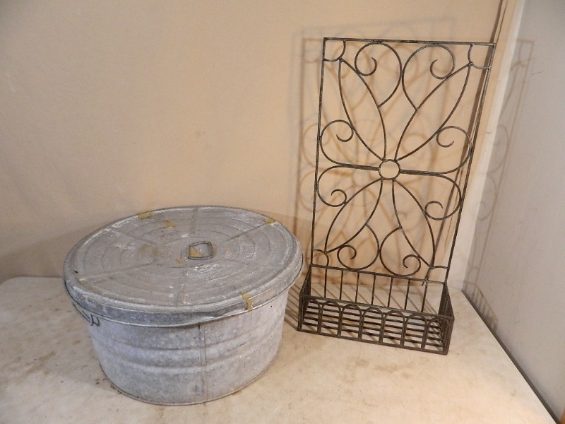 lot 171 image: Galvenized Tub with Lid and Metal Shelf