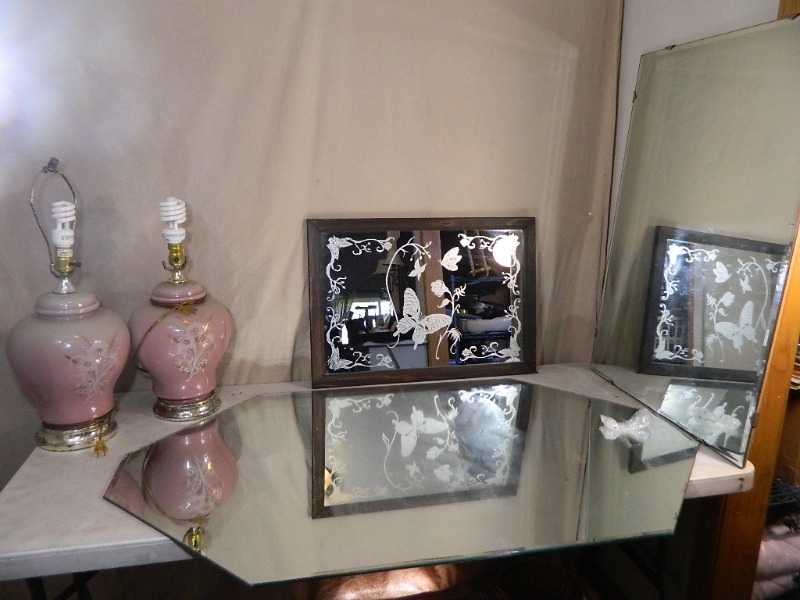 lot 225 image: Mirrors and Lamps
