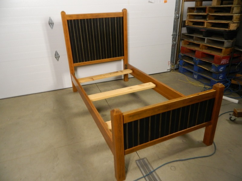 lot 23 image: Beautiful Twin Size Handcrafted By Wooden Man Bed