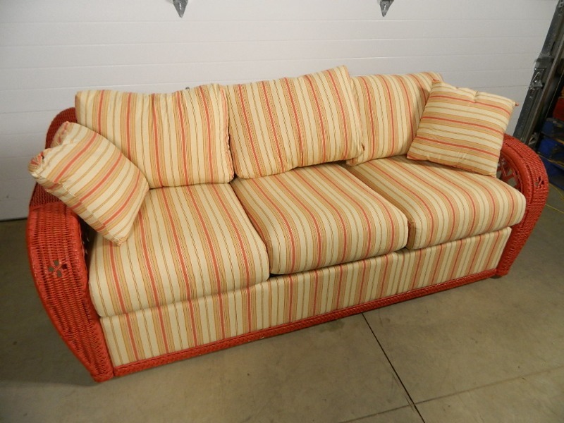 lot 27 image: Indoor Tradewinds Sleeper Pullout Sofa